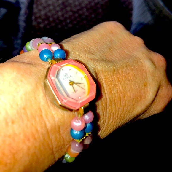 Fashion watch - Picture 1 of 4